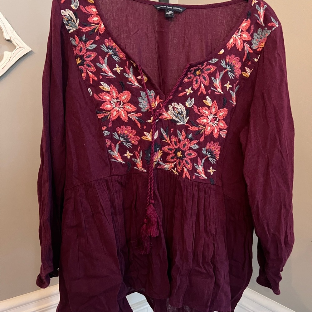 American Eagle Outfitters Burgundy Floral Embroidered Blouse. Medium - Picture 3 of 9